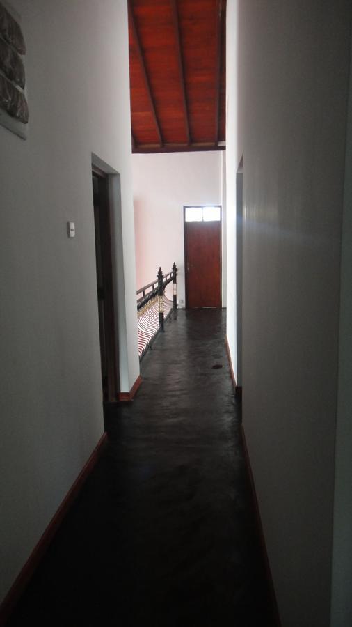 The Kingston Hotel Kiribathgoda Exterior photo